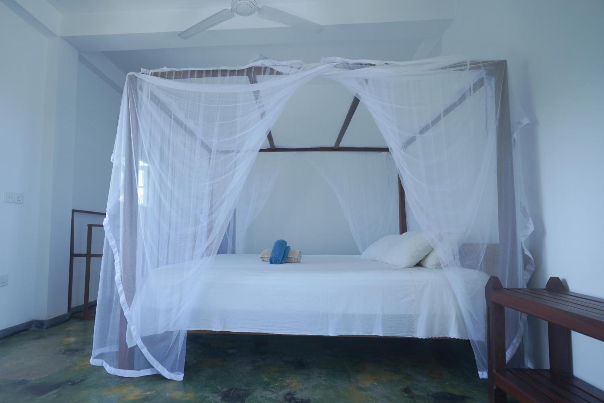 Bed and Breakfast Casa Tharin Madiha Матара Экстерьер фото