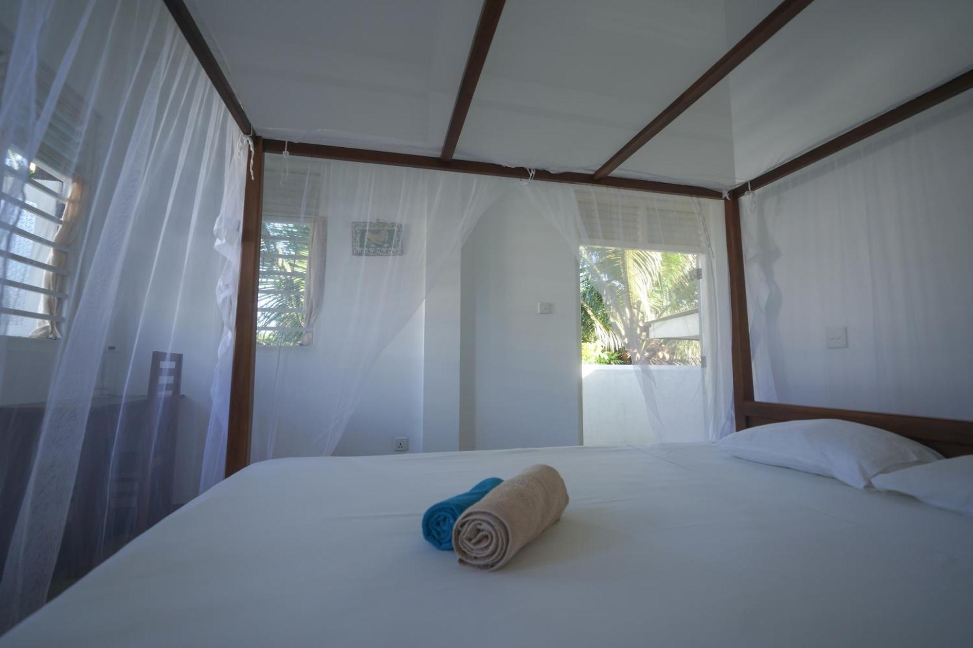 Bed and Breakfast Casa Tharin Madiha Матара Экстерьер фото