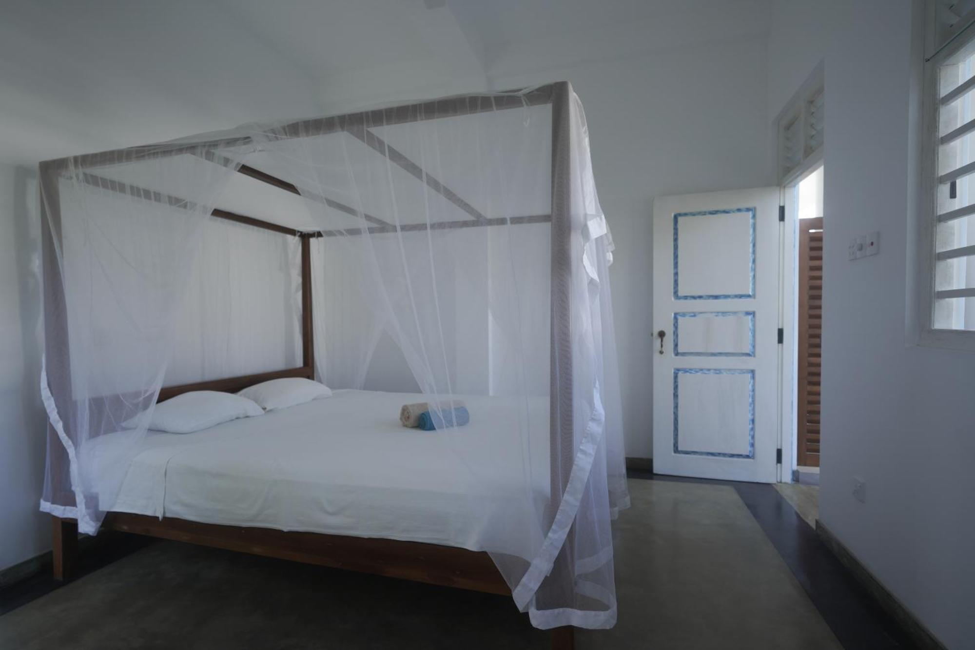 Bed and Breakfast Casa Tharin Madiha Матара Экстерьер фото